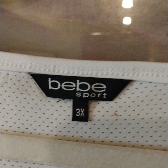 NWT Plus Size BEBE Sport Printed Logo Design Active Wear Tank Top in White - 3X - Picture 4 of 5